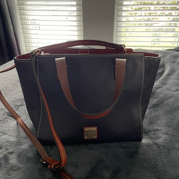 Dooney & Bourke Bag - Picture 1 of 2